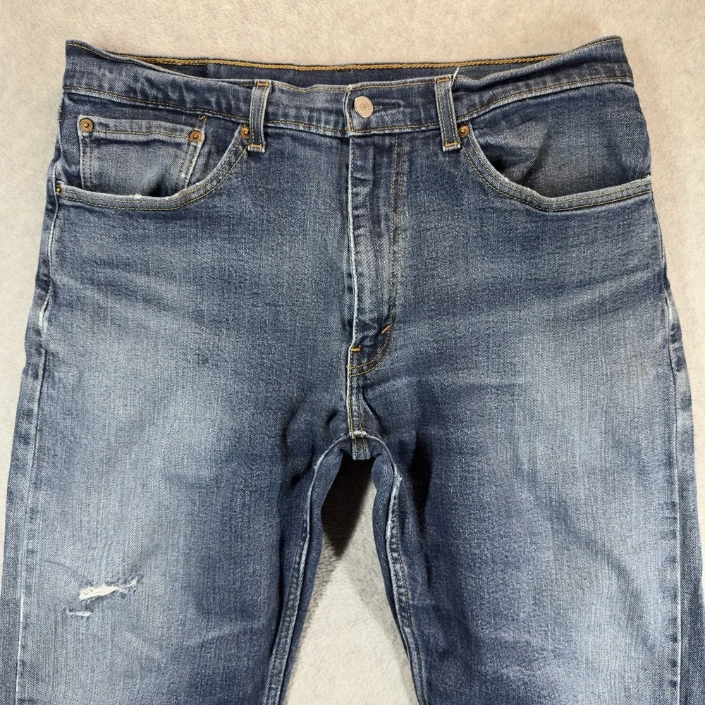 Levis good distressing